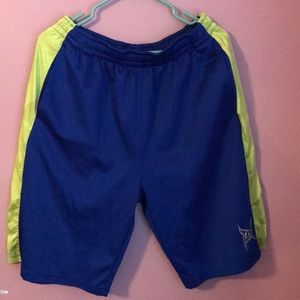 Tapout shorts